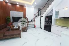 Bán nhà giáp bát hoàng mai, ngõ thông, mặt tiền rộng, gần ô tô, nhà 4 tầng nội thất đẹp.