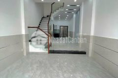 1 căn duy nhất, ôtô tới nhà, dt 4x16m, 3 tầng, 4 phòng ngủ, chỉ hơn 5tỷ tl.