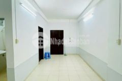 Cho thuê căn hộ chung cư hưng phú lô a, dt 50m2 có máy lạnh gi.á 5 triệu