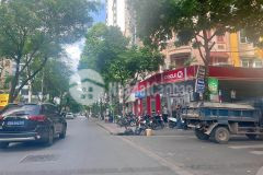 Bán gấp nhà mặt phố nam đồng, vỉa hè kinh doanhdt 40m2, 5 tầng, mt 4m, 12tỷ