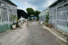 Kẹt tiền bán căn nhà đẹp diện tích 97m2 ở xuân thới đông, hóc môn, giá 650tr, shr