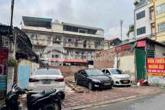 Bán đất trâu quỳ mặt phố chính trung 105m2 mtien 7m đường 13m kinh doanh.0982852808