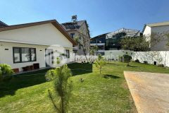 Giảm giá gần 10 tỷ giảm sâu giá sock chỉ còn 60 tỷ