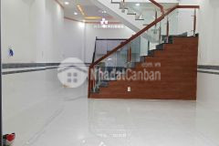 Nhà 1 lầu 1 trệt mới xây 2.35 tỷ75 m2, 3 phòng ngủ