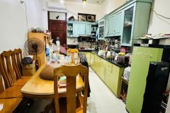 Phân lô, ô tô đỗ cửa, ô chờ thang máy phố chùa bộc, đống đa. 0911554873.