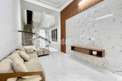 Nhà dân xây plô ô tô gần, cách phố tô hiệu 20m, diện tích 50m2, chỉ 8.2 tỷ