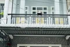 Bán gấp nhà 1 lầu 90m2, đông thạnh hóc môn, shr, 710tr bao sổ