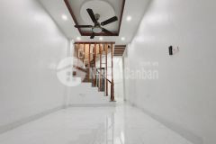 Bán nhà trương định dt 35m4 tầng, sổ đỏ chính chủ giá 4.64 tỷ