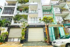 Cho thuê nhà 2 lầu st mặt tiền đường 24m phú thuận liền kề phú mỹ hưng quận 7