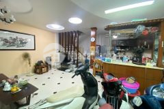 Bán nhà phố chính kinh, thanh xuân, nha dân xây, mặt tiền rộng, sân để xe, dt 54m2,5t