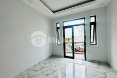 Cho thuê phòng trọ xây mới 100, full nội thất, có ban công