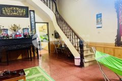 Lô góc, ô tô tránh, kinh doanh, mặt phố nguyễn chính, 81mx3t, 14.49 tỷ.