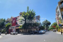 Bán nhà căn góc 2 mặt tiền đường hoa phượng.dt8x16hầm4tầng giá 58 tỷ