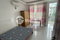 Cho thuê phòng trọ full nội thất có ban công thang máy chỗ để xe rộng rãi