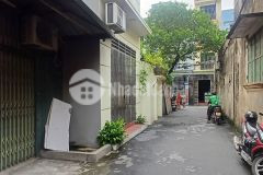 Ban nha thinh quang đông đa, nhà dân xây, ngõ rộng, gần ô tô dt46m2,5t