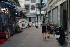 Bán nhà hxh cạnh chợ trần văn đang 9pn sổ nở hậu kinh doanh tấp nập giá tốt