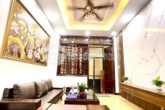 Lạc long quân đẹp long lanh 35m2, 4 tầng tặng hết đồ nhỉnh 8 tỷ gần hồ tây