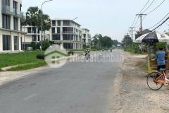 Lô đất bưng ông thoàn phú hữu dt 56m vị trí đẹp