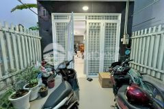 Hot nhà 2 lầu st đường 10m kdc nam long trần trọng cung, quận 7