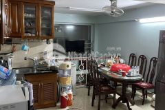 Nhà 7 tầng, ngõ thẳng, nội thất đẹp phố đê la thành nhỏ, đống đa. 0911554873.