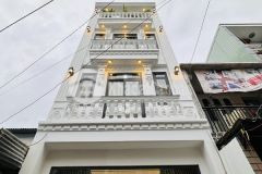 Nhà xây mới bùi quang là đối diện trường học, 5 tầng, 6,9 tỷ tl