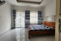 Cho thuê phòng trọ 24m2 mặt tiền đường sơn hưng, p12, tân bình