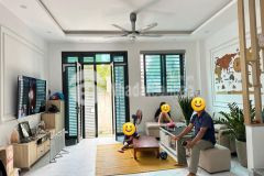 Bán nhà vân côn hoài đức 40m x 4t giá 3.4 tỷ, nhà đẹp, cách ô tô10m, full nội thất