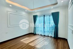 Bán nhà khương đình. thanh xuân. 6 tầng thang máy. dt 39m2. mt 4m. giá 9,9 tỷ