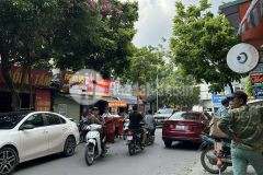 Bán nhà trâu quỳ lô góc đường t, 76m2 mtien 6.4m kinh doanh ngày đêm.0982852808