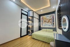 Bán gấp nhà phố đại từ, full nội thất, dt 33m2, 5 tầng, mt 4.8m, giá nhỉnh 5 tỷ