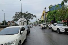 Bán nhà mặt phố xa la hà đông 95m2x7t, mt4,4m giá chào 16.8 tỷ