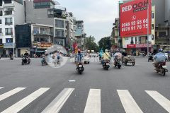 Siêu hiếm, chỉ 7.x tỷ nhà nguyễn văn cừ 6t, mt4.5m, lô góc, nở hậu, ô tô thông, kd.