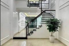 Hàng siêu hiếm bán nhà di trạch, căn góc, ô tô vào thằng nhà, 6 phòng ngủ rộng