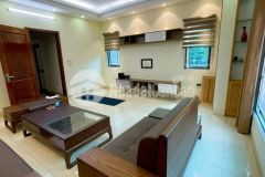 Bán gấp nhà ngõ 162 nguyễn văn cừ, bồ đề, 70m2, lô góc, gara ô tô, thang máy, full đồ