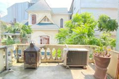 Bán đất tặng nhà gần phố ngõ thông kinh doanh online nhẹ nhàng