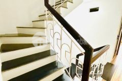 Bán nhà khương đình thanh xuân, dt 42m2 x 5t,mt 4m, giá hơn 7 tỷ, lo góc, hai thoáng.