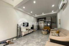 Siêu rẻ, phố ngọc thụy, long biên, 39m2, 6tầng, thang máy, full nội thất, nhỉnh 7 tỷ