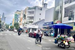 Bán nhà mặt tiền đường đề thám, quận 1. dt 4 x17 kết cấu 5 tầng. giá 35 tỷ