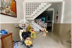 Bán nhanh nhà ông ích khiêm.f5.q11. 81m.3 tầng.3pn.4wc. sổ đẹp.13.95 tỷ