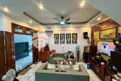 Kim ngưu oto đỗ cửa ngõ rộng dt 40m giá 8.5 tỷ sổ đỏ chính chủ