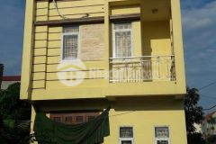 Bán nhà dân xây, chủ để lại full nội thất, ngõ nông, rộng, gần chợ canh