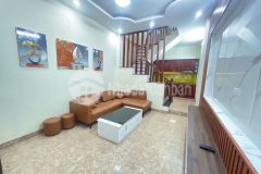 Bán nhà phố đại từ, q.hoàng mai, dt 33m2, 5 tầng, ngõ 3m, giá nhỉnh 5 tỷ.