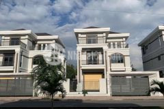 Bán biệt thự vườn bửu long, p. bửu long, bh 15 x 20 300m2, giá 11,8 tỷ.