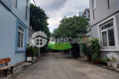 Rất gấp bự thiệt 4 tầng hà huy giáp quận 12, 126m2 gần đh điện lực, lh 0909817567