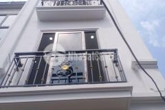 Nhỉnh 4 tỷ 1 chút có ngay căn nhà dân xây gần khu hành chính xã vân canh hoài đức