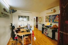 Bán tập thể nghĩa tân cầu giấy dtsd 83m 3 ngủ giá 3.56 tỷ, 2 ban công, full nội thất