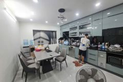 Phố giảng võ nhỉnh 13 tỷ 43m2, 7t thang máy cực đẹp tặng lại full đồ gần hồ giảng võ