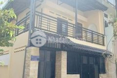 Bán nhà 1 trệt 1 lầu gồm phòng khách, 2 phòng ngủ, 2 wc, bếp.