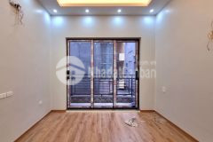 Bán nhà trường chinh, đống đa, 25m2, ngõ thông, lẻ 4 tỷ