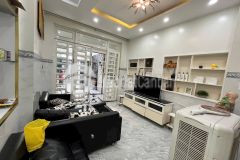 Bán nhà 4 tầng hxh kế bên gigamall thủ đức, dt 85m2, ngang 4, nở hậu giá 8,4 tỷ